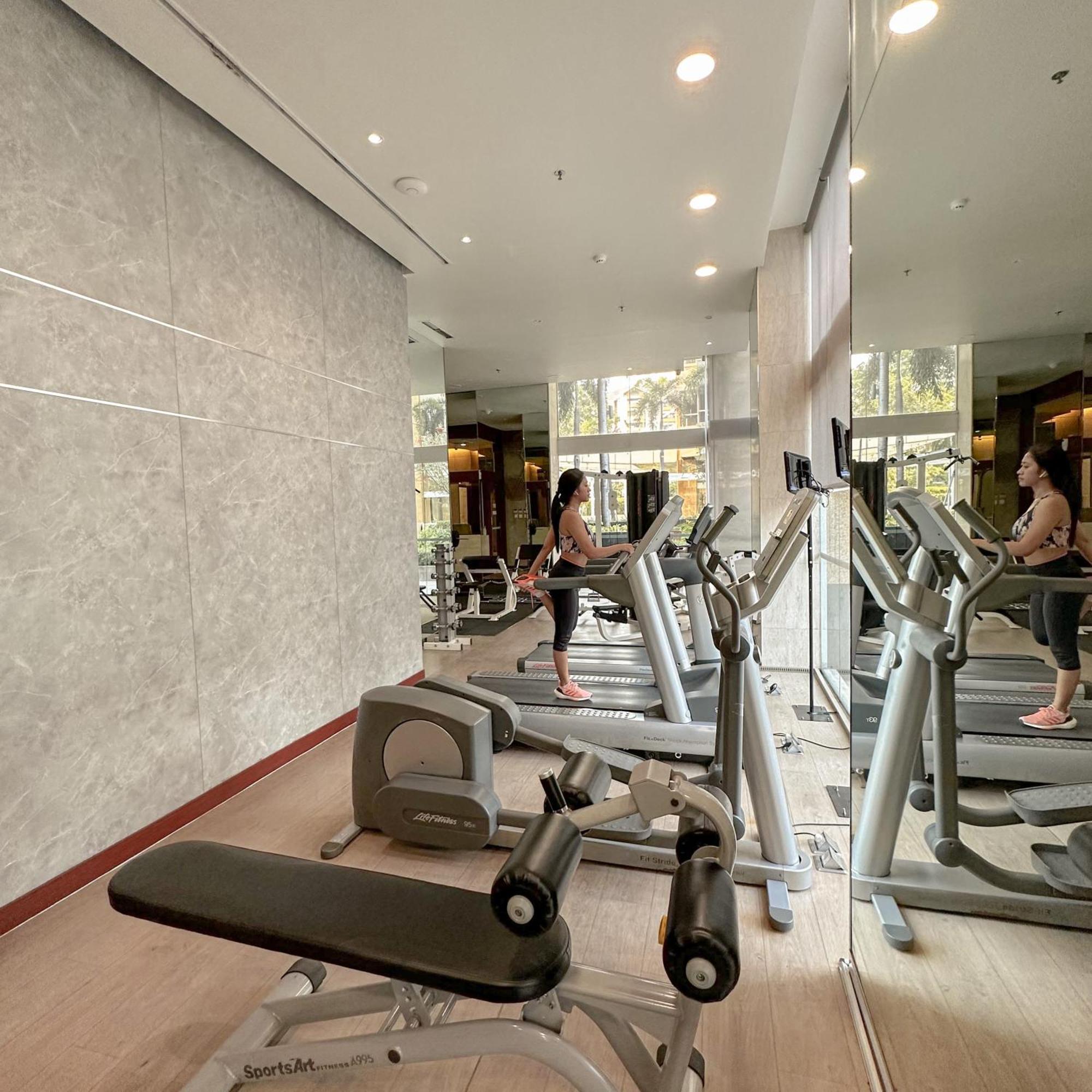 Senayan Oasis - Gym, Pool, Netflix Apartment *